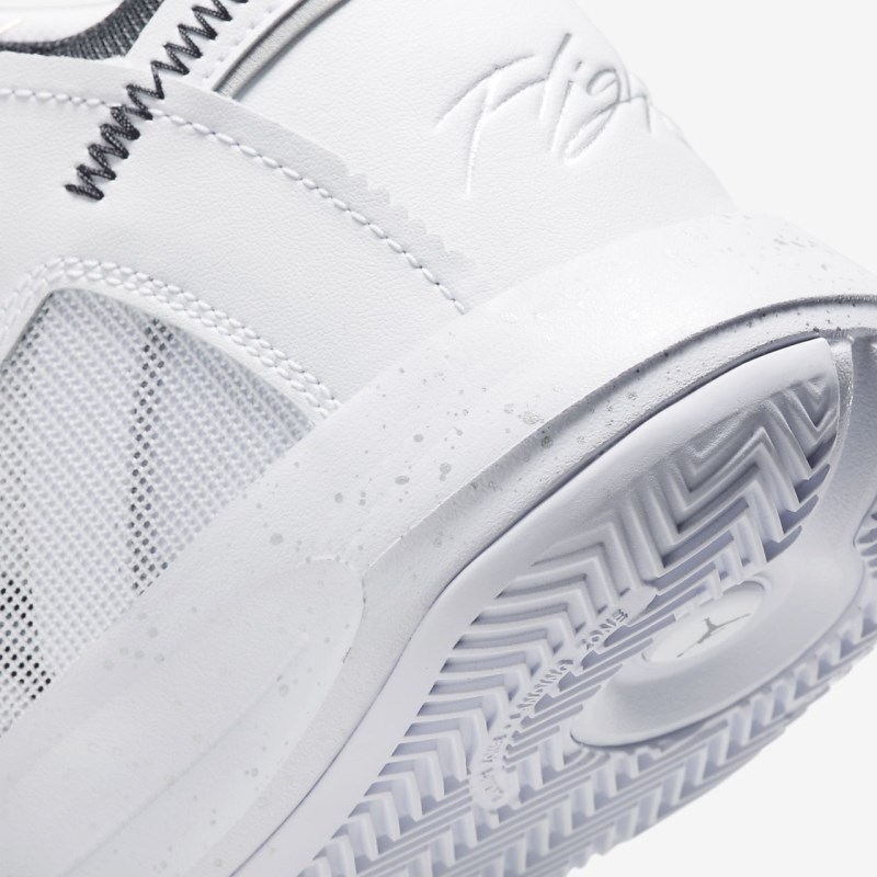 Basketbalove Tenisky Nike Jordan Jumpman 2021 Panske Biele | SA7539-558